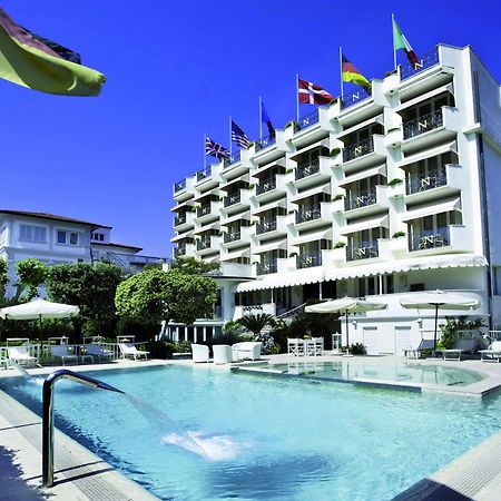 Hotel Il Negresco Forte dei Marmi Buitenkant foto